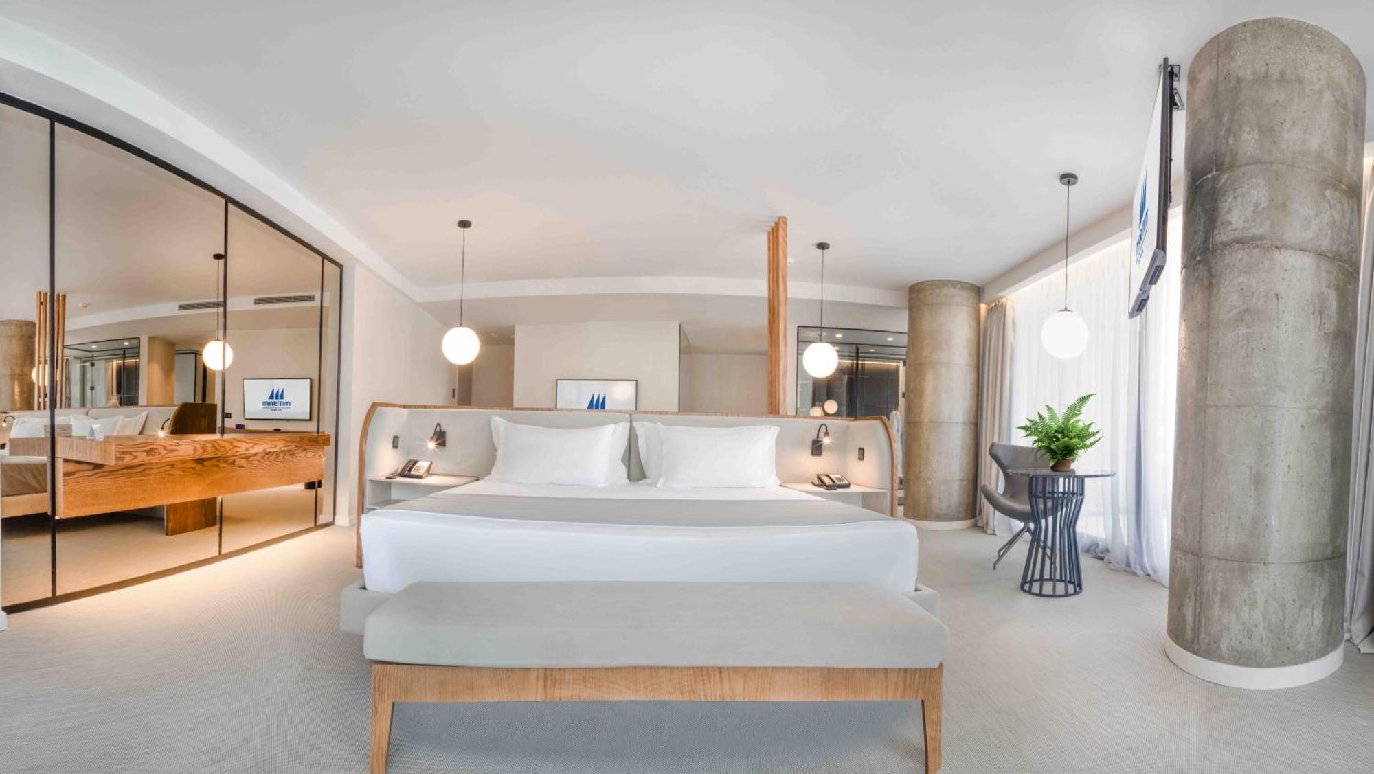 Maritim Marina Bay Resort Spa & Casino Adult Friendly Vlore Ngoại thất bức ảnh Deluxe Suite