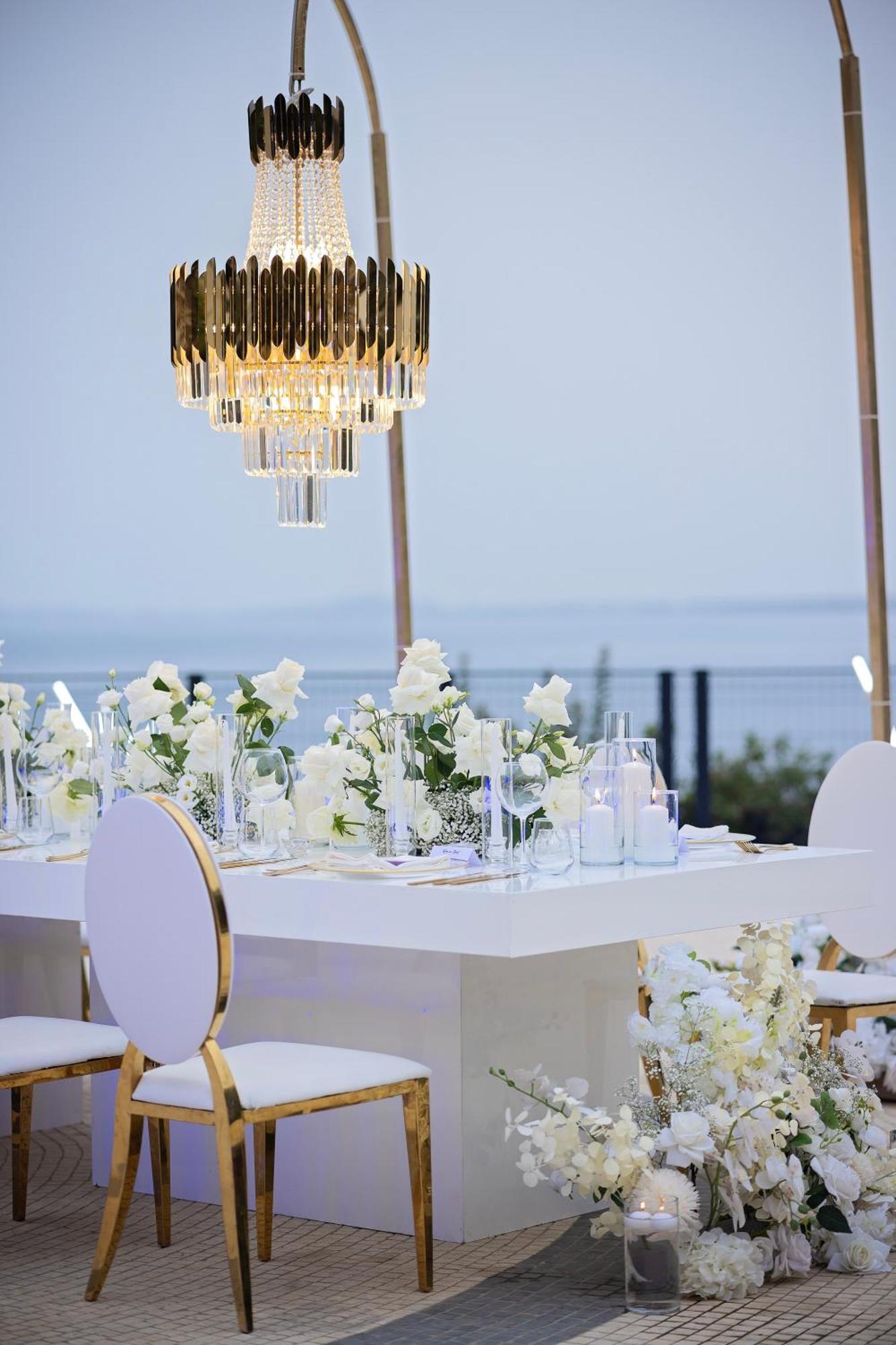 Maritim Marina Bay Resort Spa & Casino Adult Friendly Vlore Ngoại thất bức ảnh Wedding reception at the Four Seasons Hotel, Athens