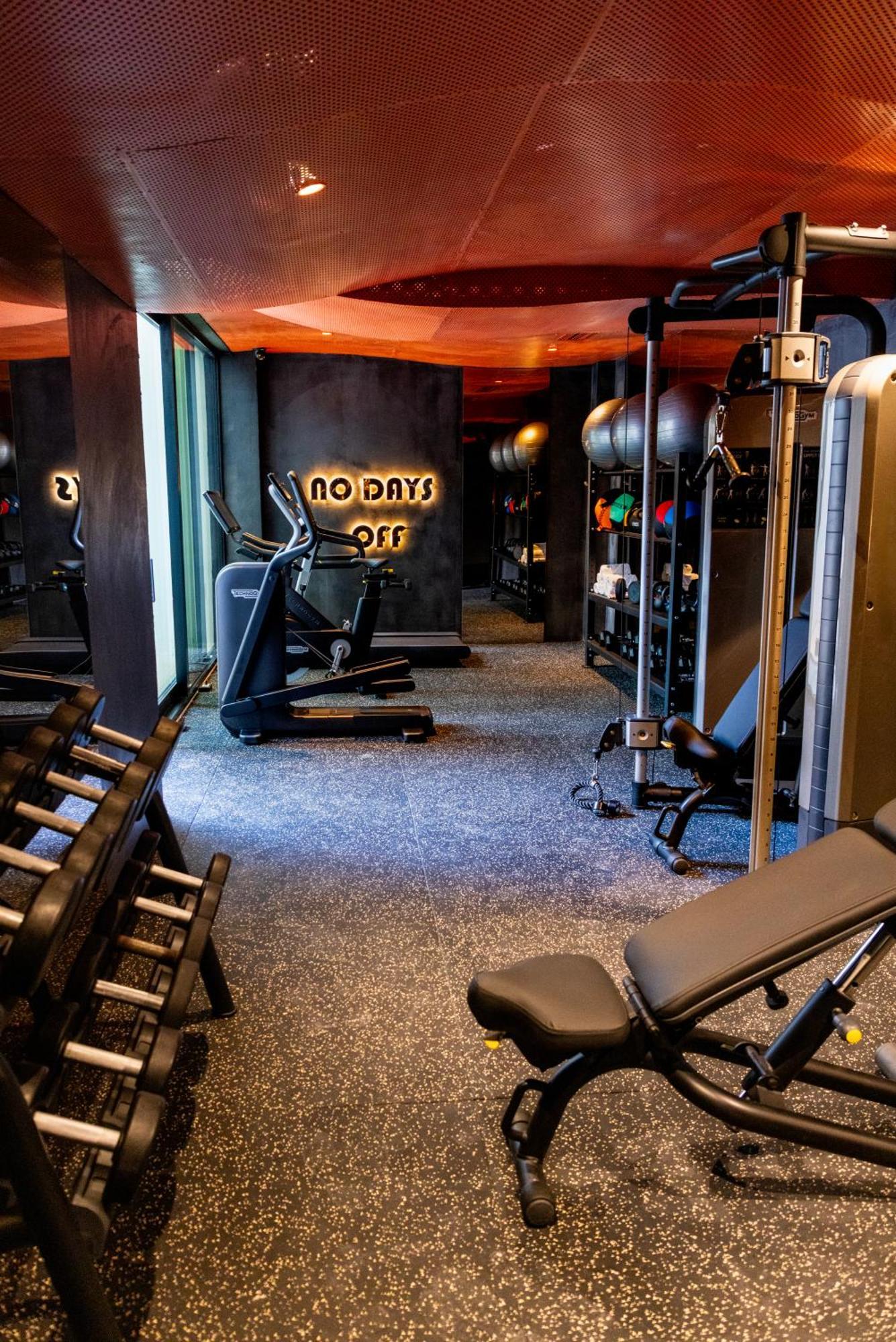 Maritim Marina Bay Resort Spa & Casino Adult Friendly Vlore Ngoại thất bức ảnh